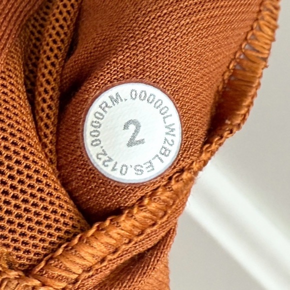 LULULEMON Energy Longline Ribbed - Picture 2 of 9